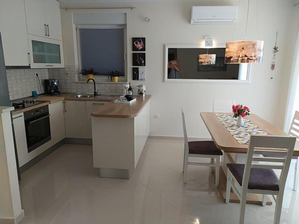 Apartman Pejic,Makarska,Veliko Brdo Ngoại thất bức ảnh