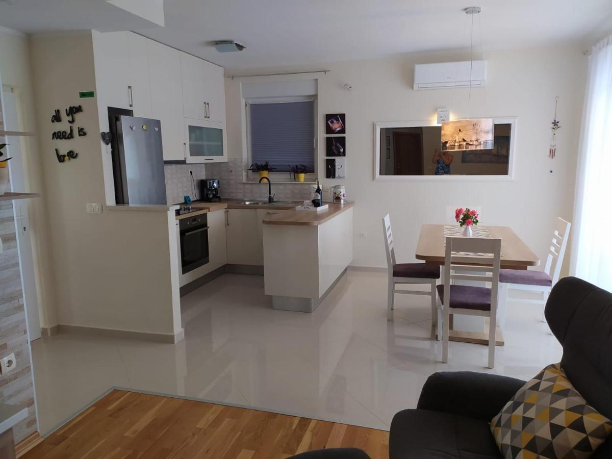 Apartman Pejic,Makarska,Veliko Brdo Ngoại thất bức ảnh